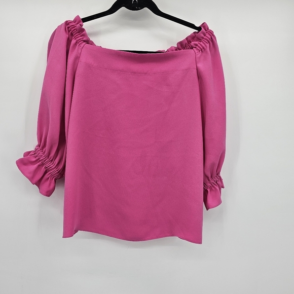 Trina Turk Women's Loose Fit Crepe Off The Shoulder Bublegum Pink Size Small - Picture 1 of 5